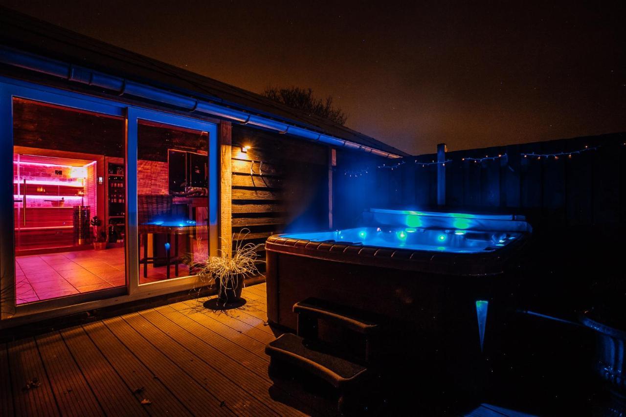 B&B En Wellness De Waalhoeve Angerlo エクステリア 写真